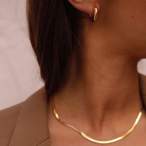 Earring necklace set